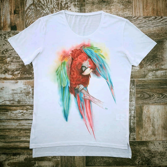 T-shirt Hand-Painted Parrot